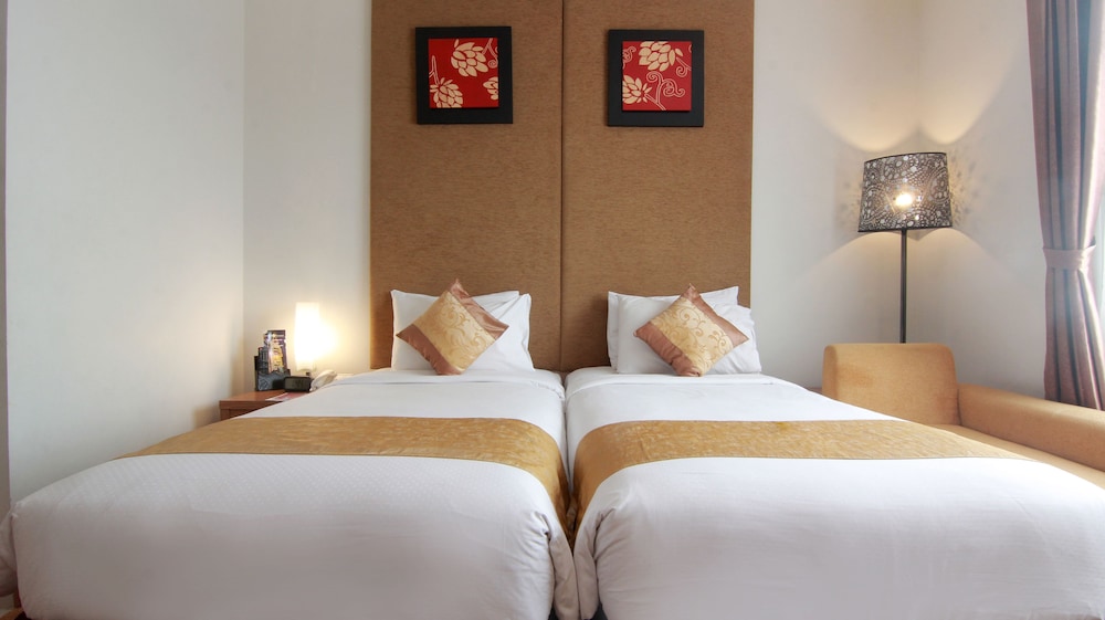 Grand Tjokro Yogyakarta 25/73