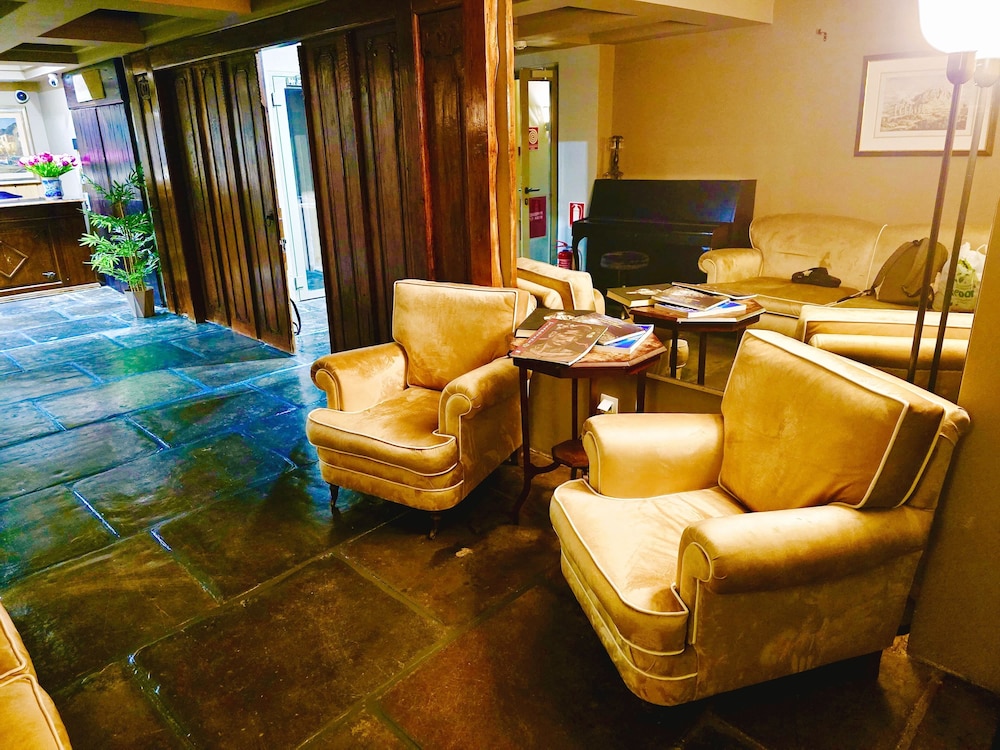 Le Convivial Luxury Suites & Spa 26/45