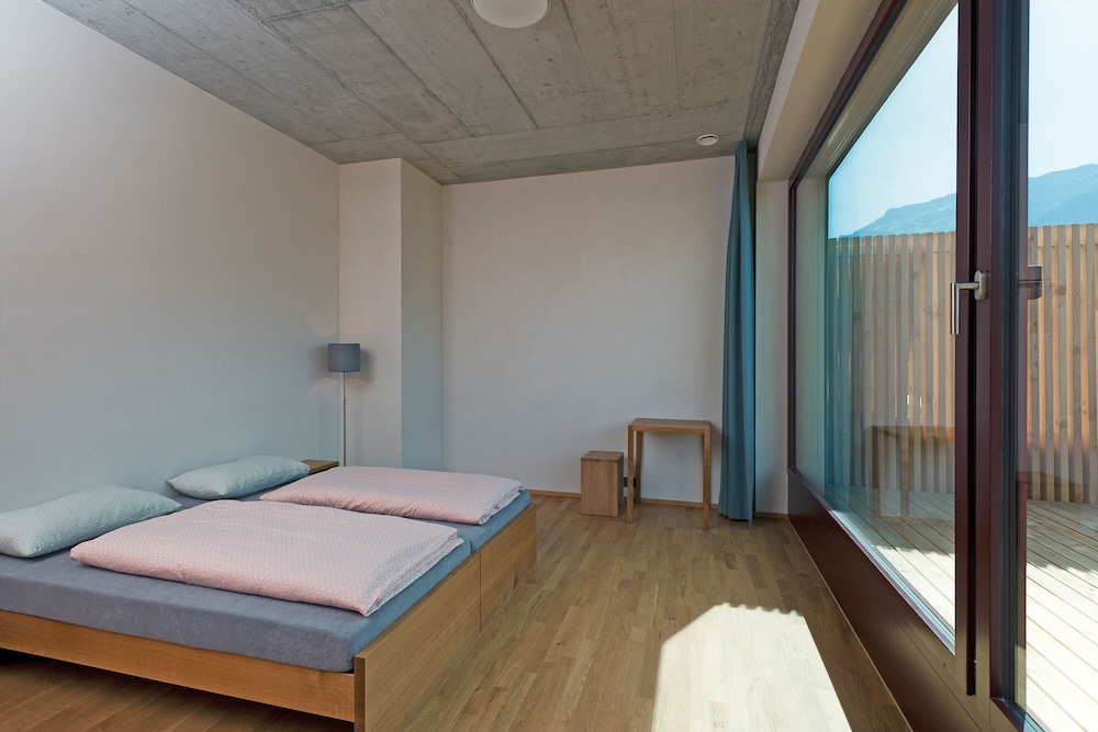Interlaken Youth Hostel 28/63