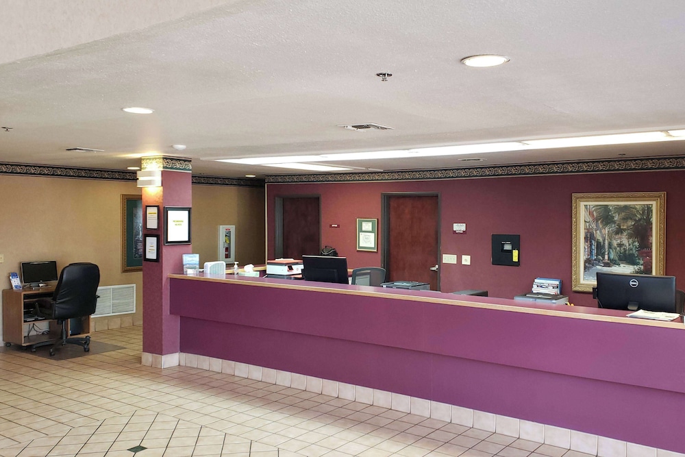 Travelodge by Wyndham Carlsbad NM 6/41