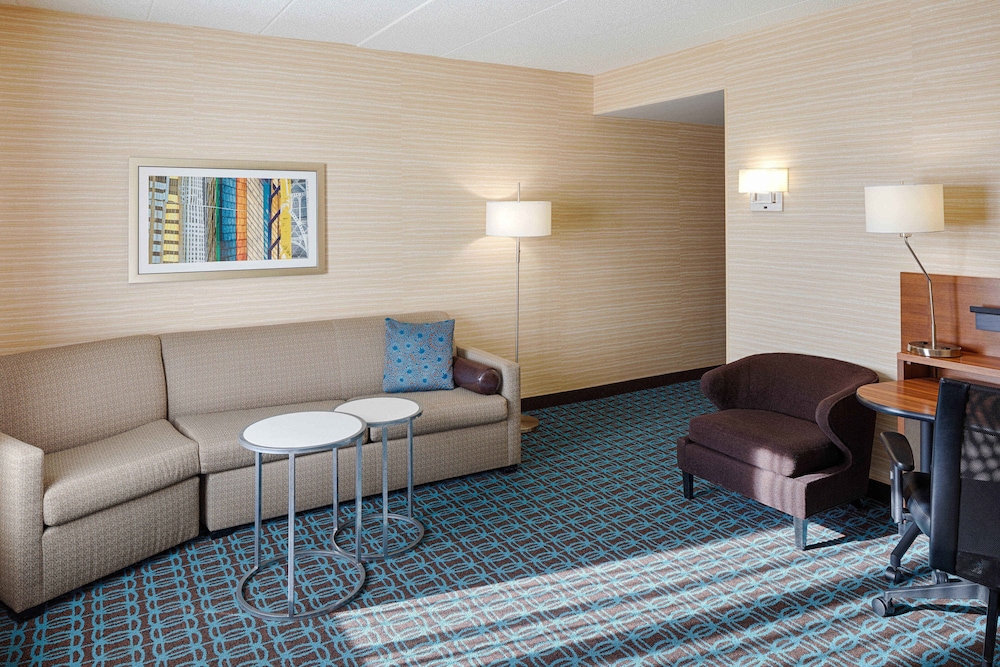 Fairfield Inn And Suites Columbus Osu 21/32