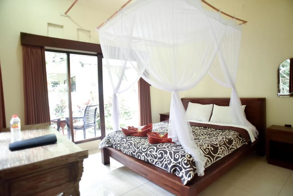 ROOM, DOUBLE BED, GARDEN VIEW