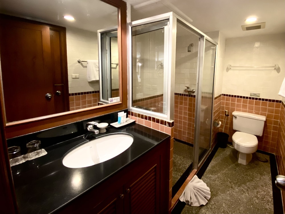 جناح بسرير كينج بغرفتي نوم، Sunset Beach Resort 4/5