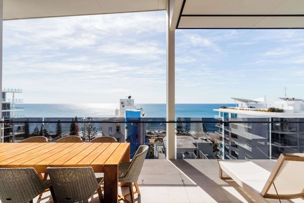 First Light Mooloolaba, Ascend Hotel Collection 73/75