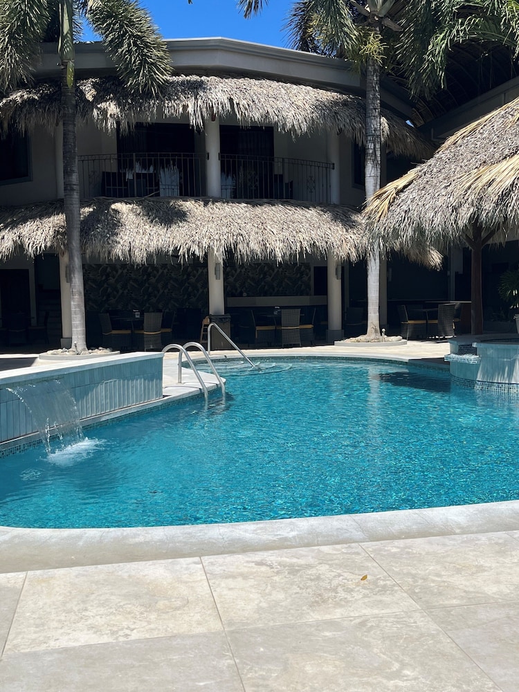 Hotel Colono Beach 10/73