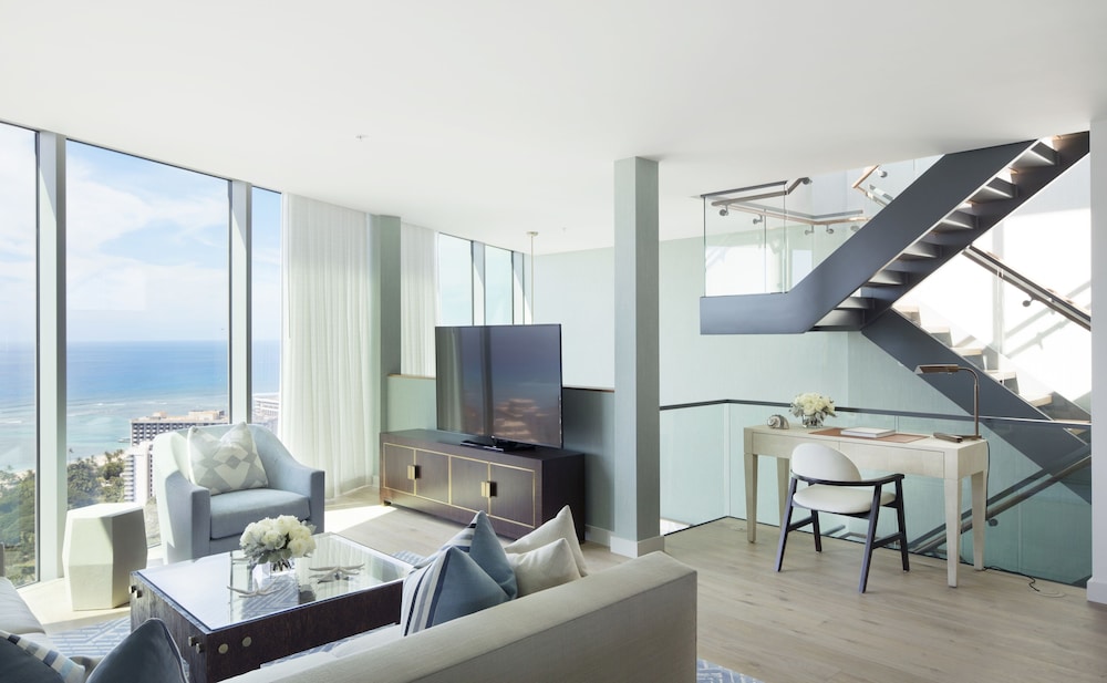 Real Select at the Ritz Carlton Residences, Waikiki Beach 34/50