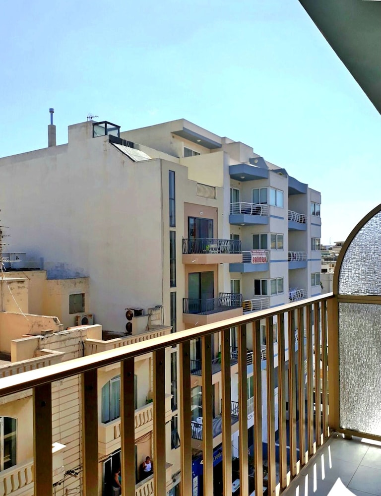 Primera Hotel in ST. PAULS BAY