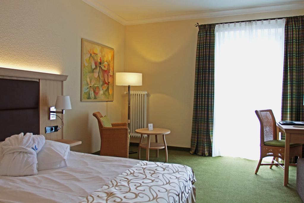 Eibsee Hotel 6/25