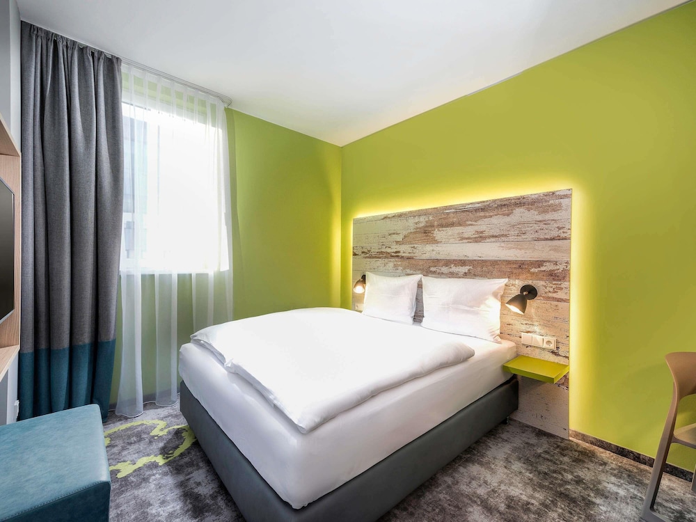 STANDARD, DOUBLE BED