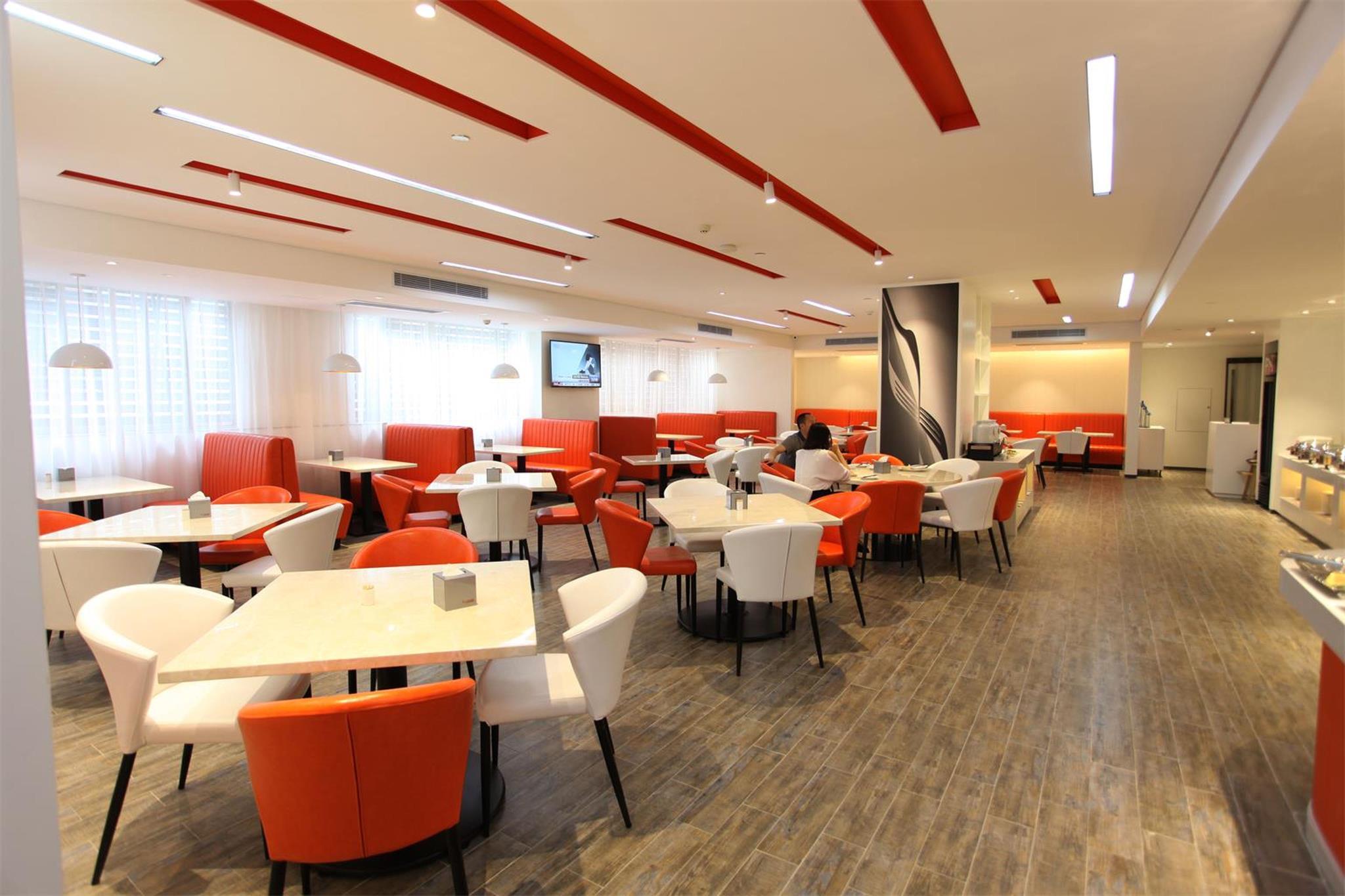 Aishang Hotel (Foshan Shunde Lecong Furniture City store) 51/56