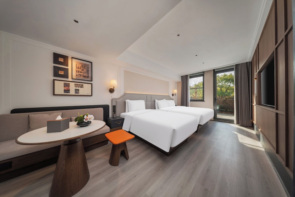 UrCove By Hyatt Nanjing Zhongshanling Resort 13/38