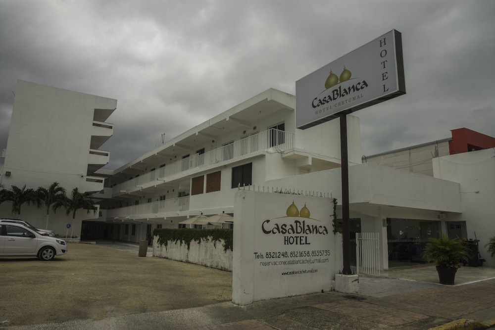 Hotel Casa Blanca 3/50