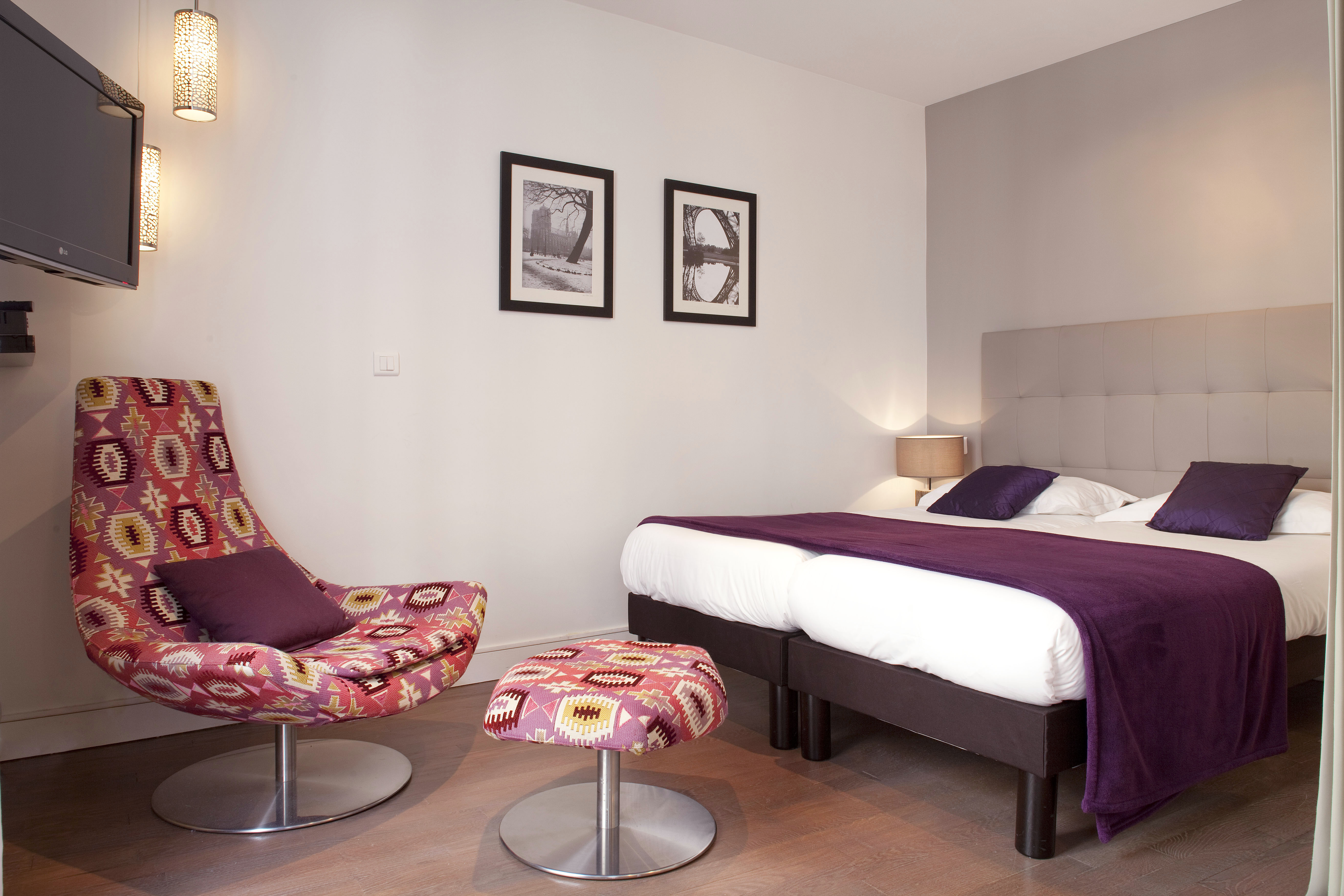 Room at Hotel Mayet, PARIS