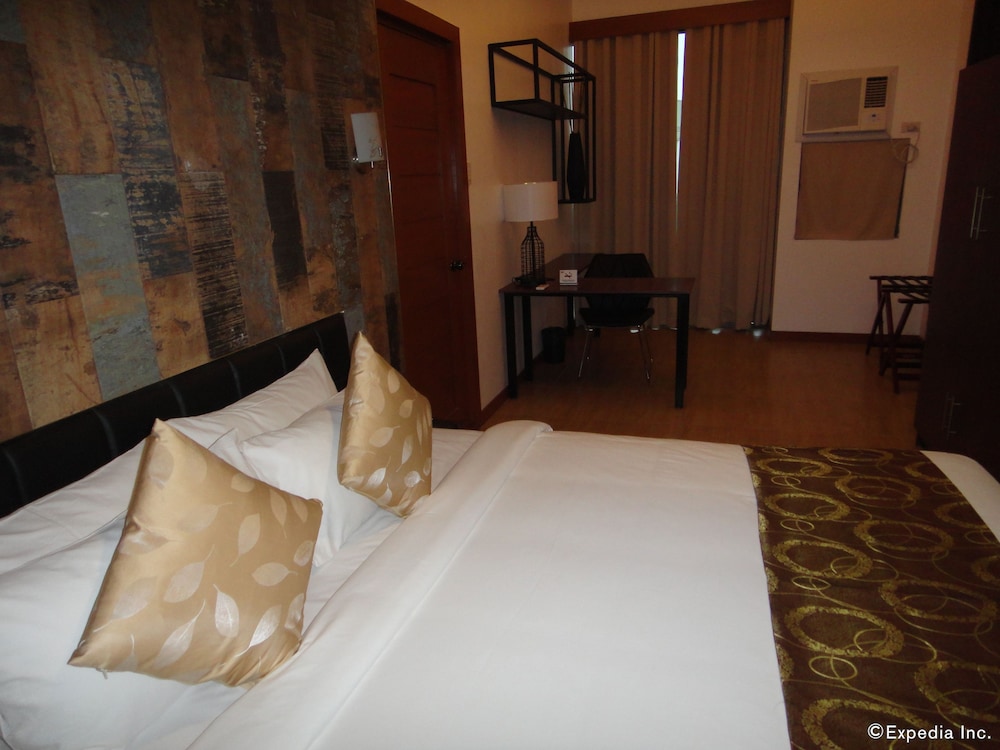 BIG Hotel 23/66