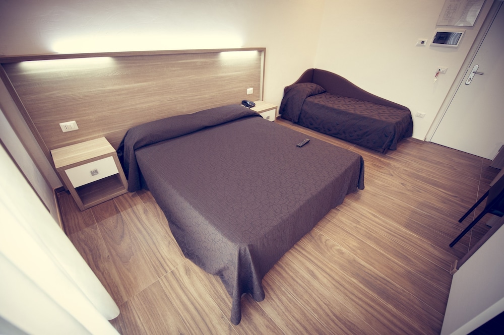 Hotel Fini 42/77