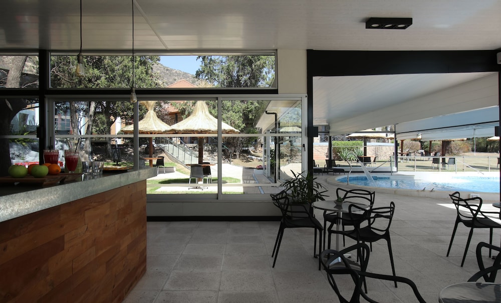 Pinares Del Cerro Hotel 49/63