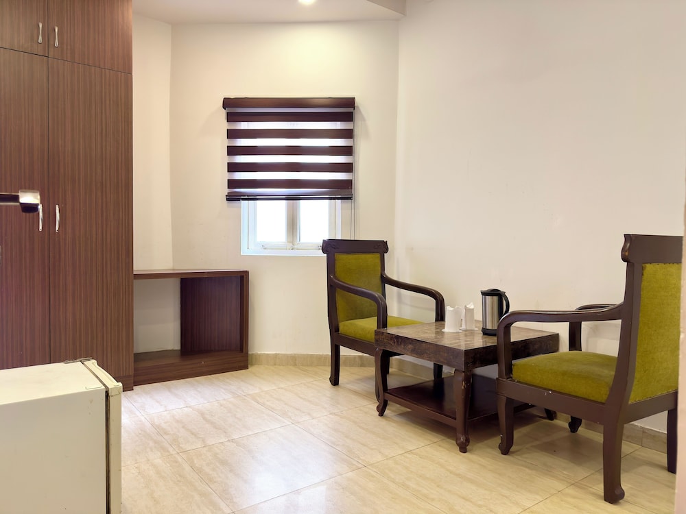 HOTEL PAWAN PLAZA 32/39