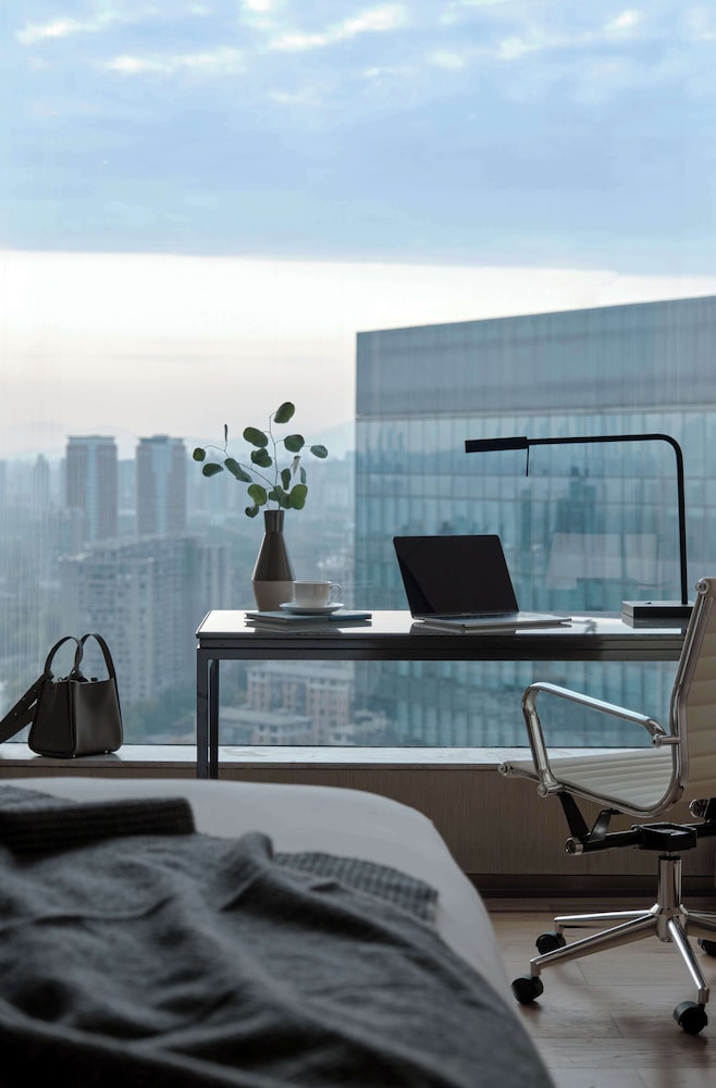 East Beijing Hotel 51/55