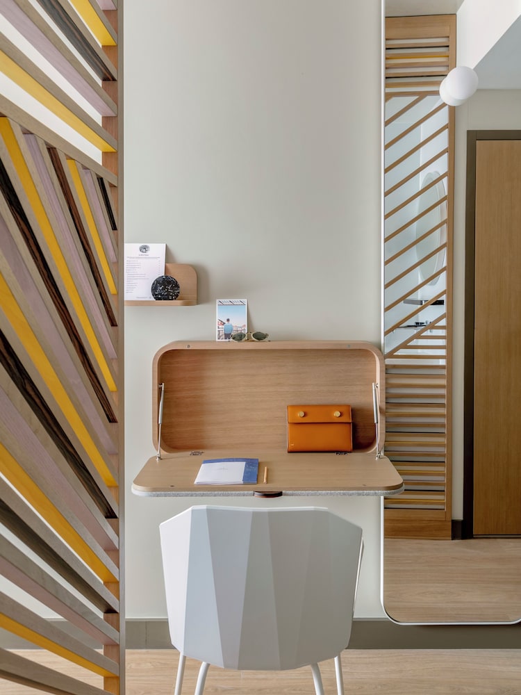 Lobby at OKKO Hotels Lille Centre, LILLE