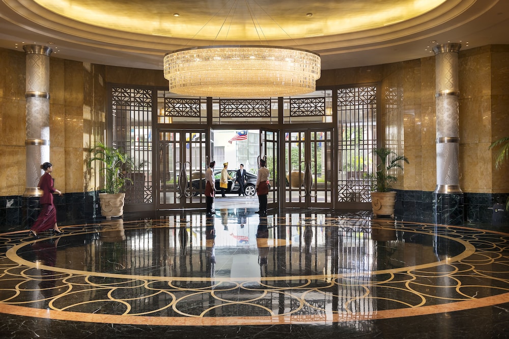 Mandarin Oriental Kuala Lumpur 31/83