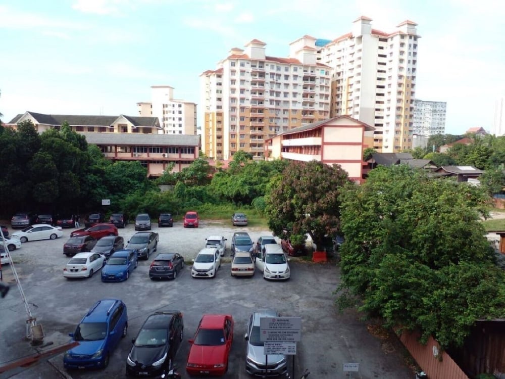 Ming Paragon Hotel 38/42