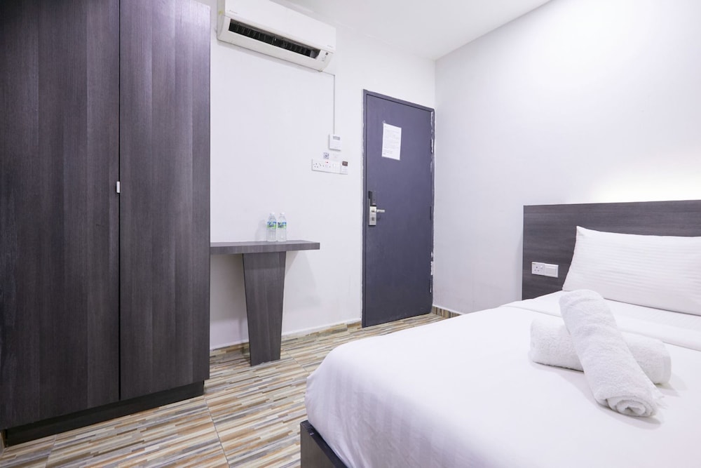 Fast Hotel Idaman Near To IIUM KL 19/75