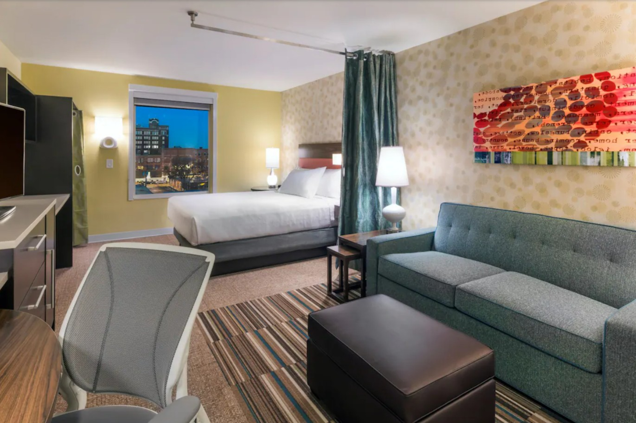 STUDIO, SUITE, KING BED, ACCESSIBLE