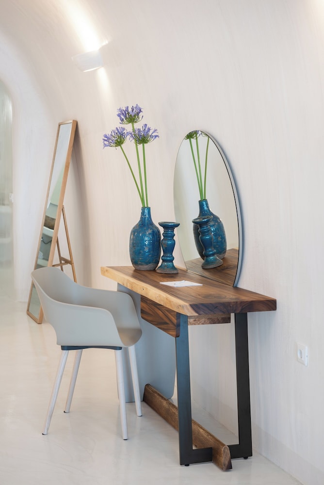 Maregio Suites 4/50