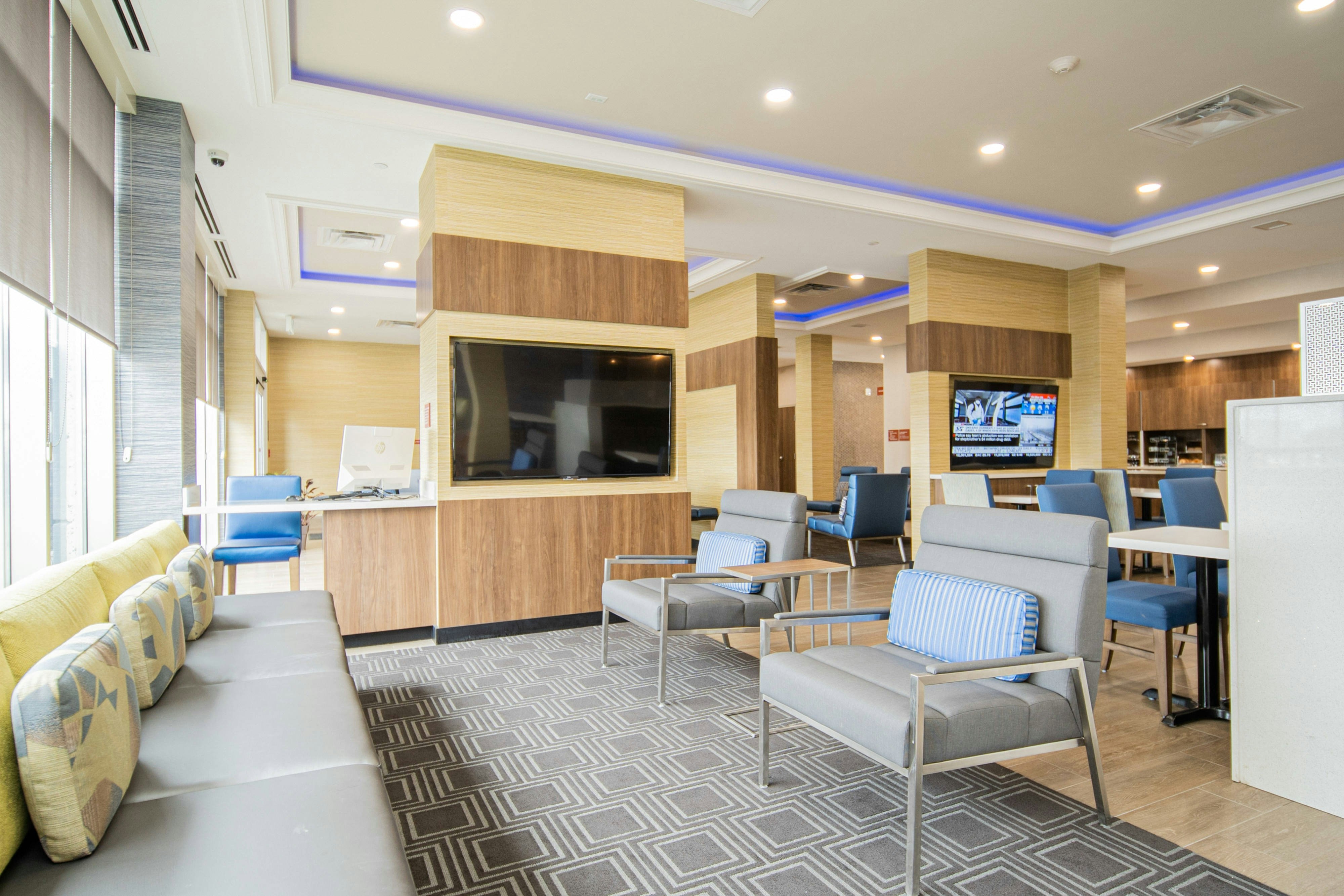TownePlace Suites by Marriott Brantford and Conference Centre 2/18