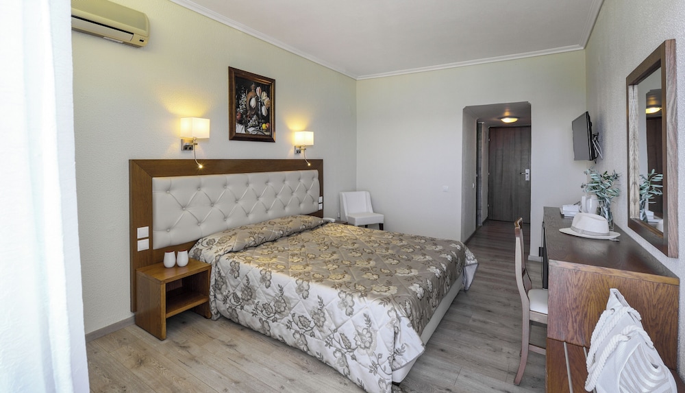 Mendi Beach Hotel 16/50