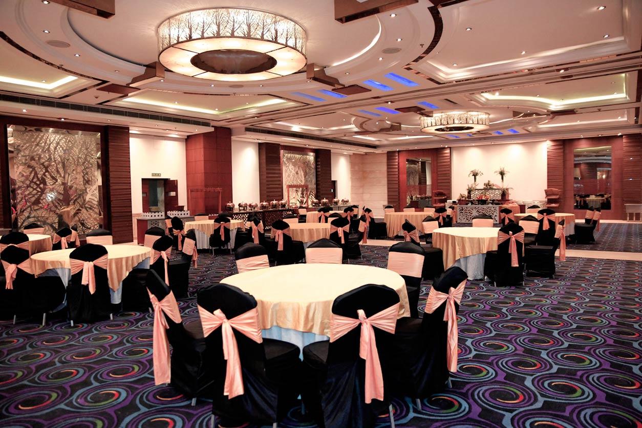 CLUB FLORENCE HOTEL 30/40