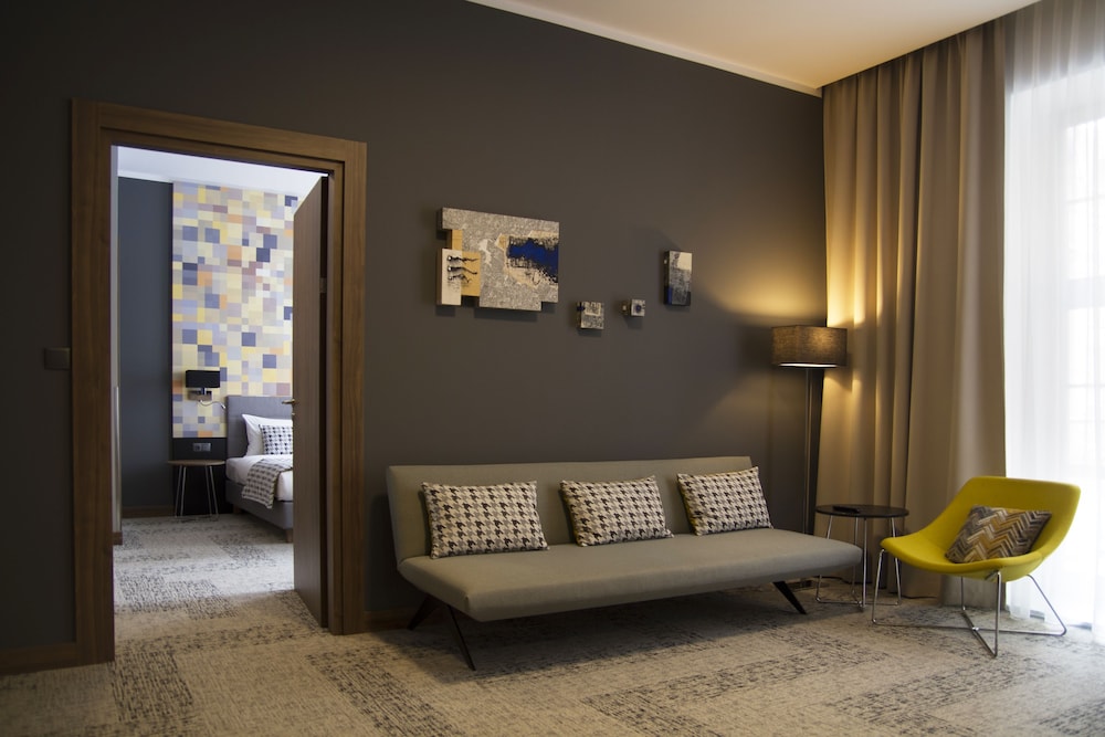 IBB Hotel Dlugi Targ 27/34