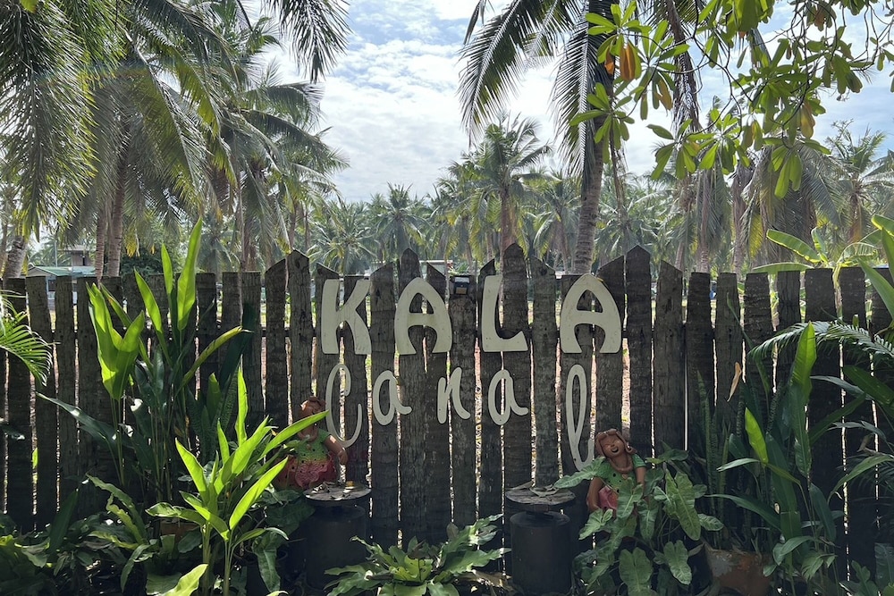 Kalacanal Resort 4/50