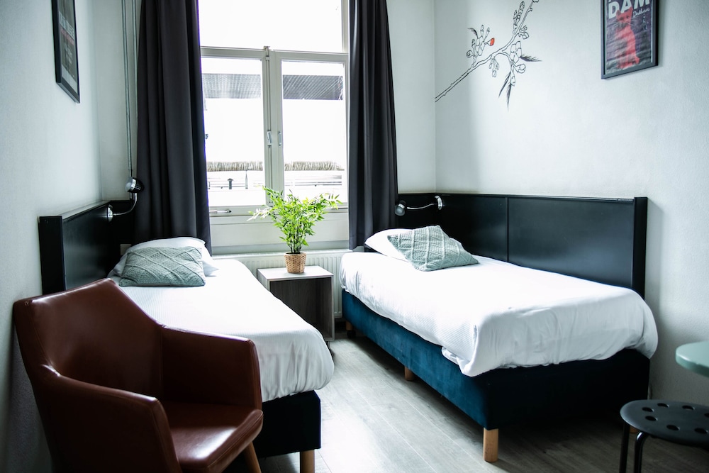 STANDARD, TWIN BEDS