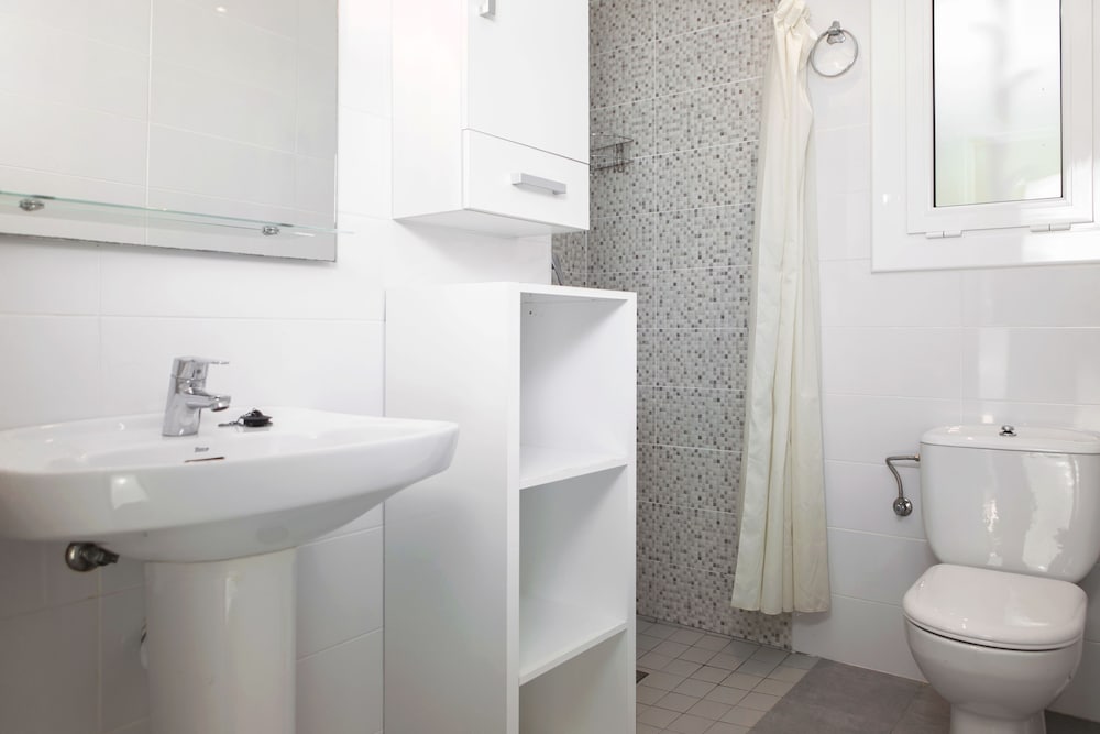 Rv Hotels Apartamentos Benelux 60/64