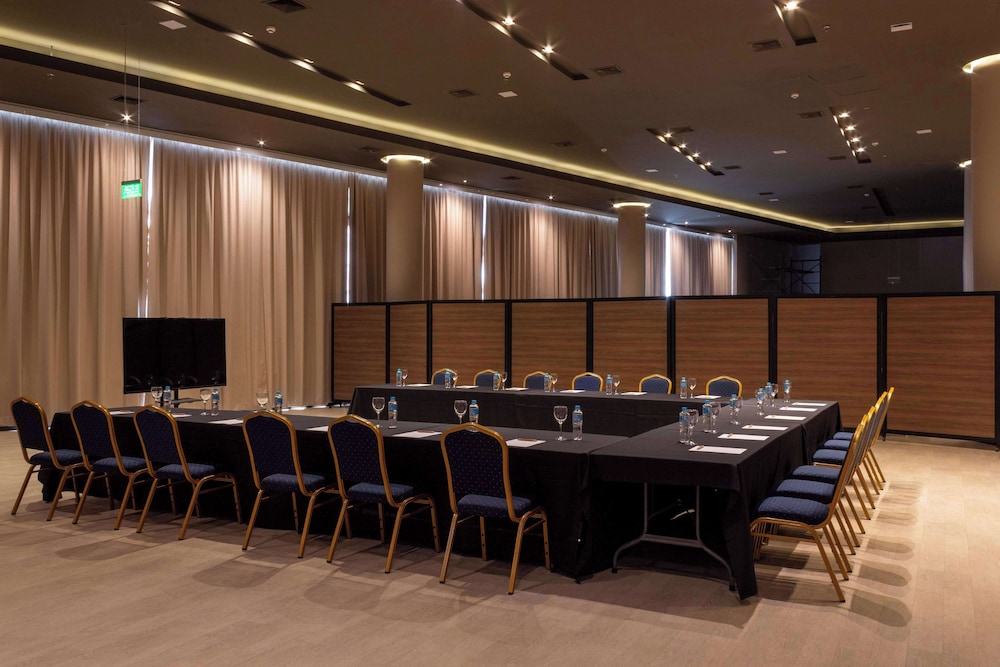 Tryp by Wyndham Asuncion 44/52