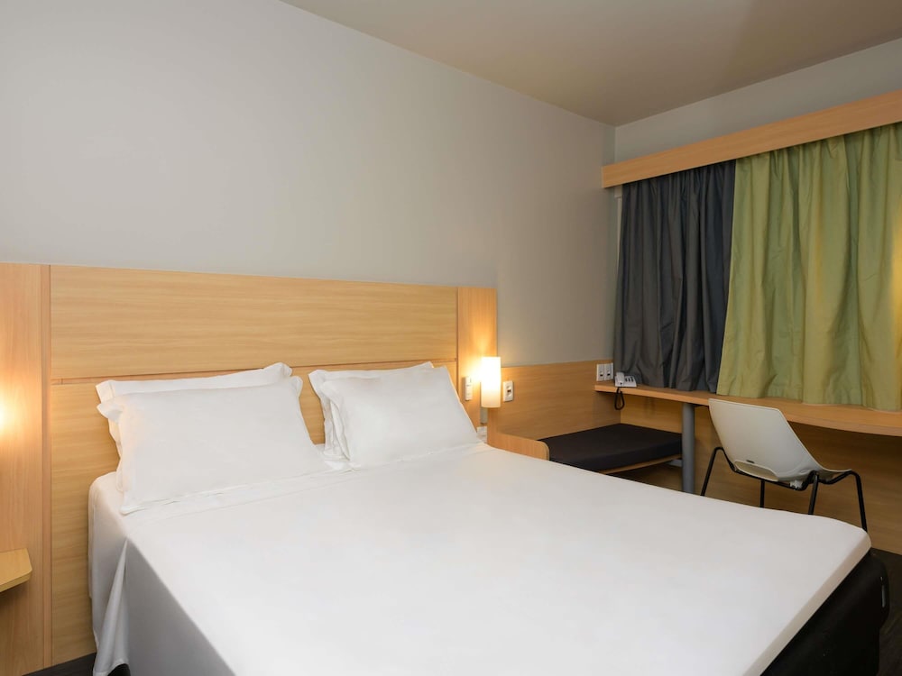Ibis Aracaju 17/64