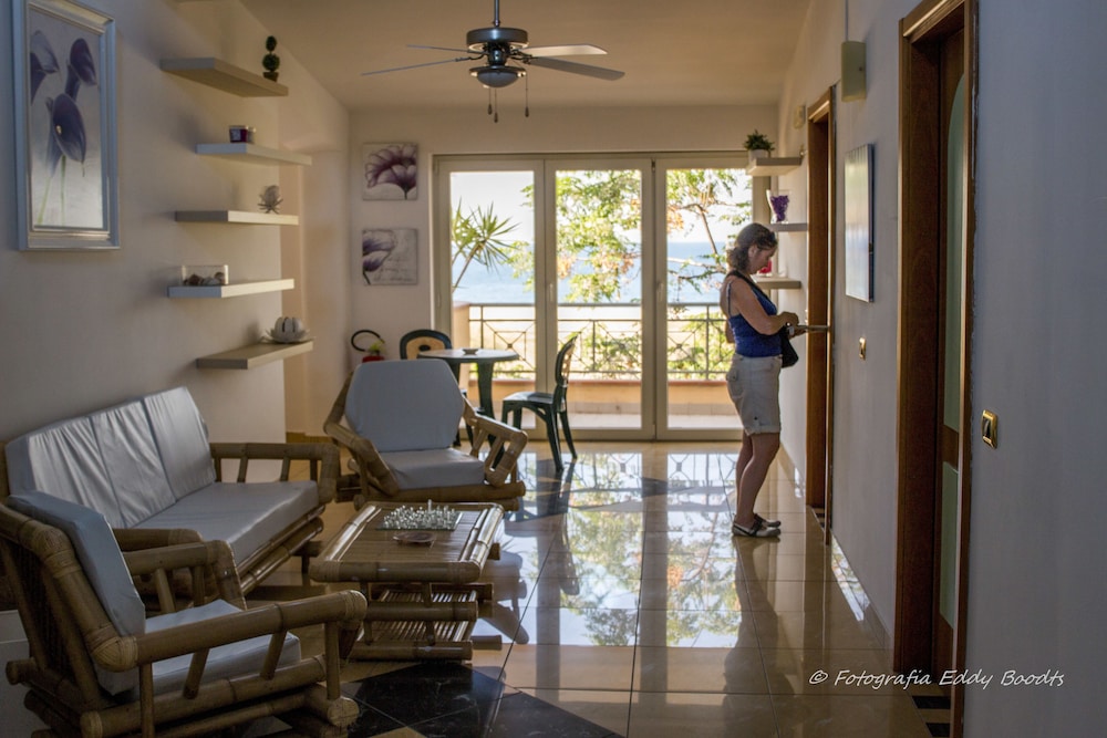 Hotel La Villa 27/50