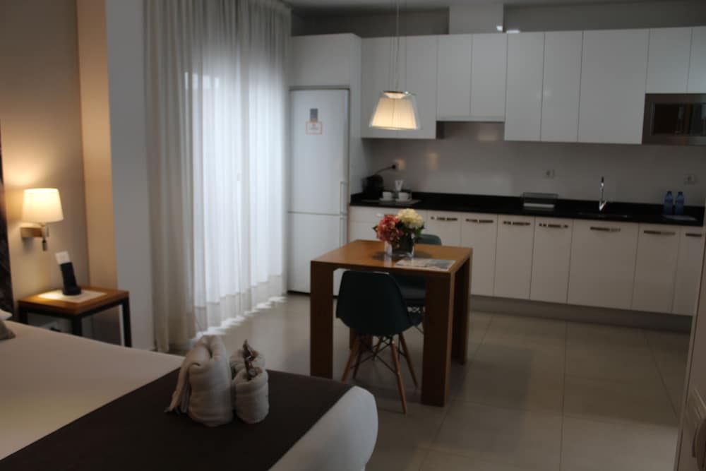 Suites Del Pintor Apartments 22/57