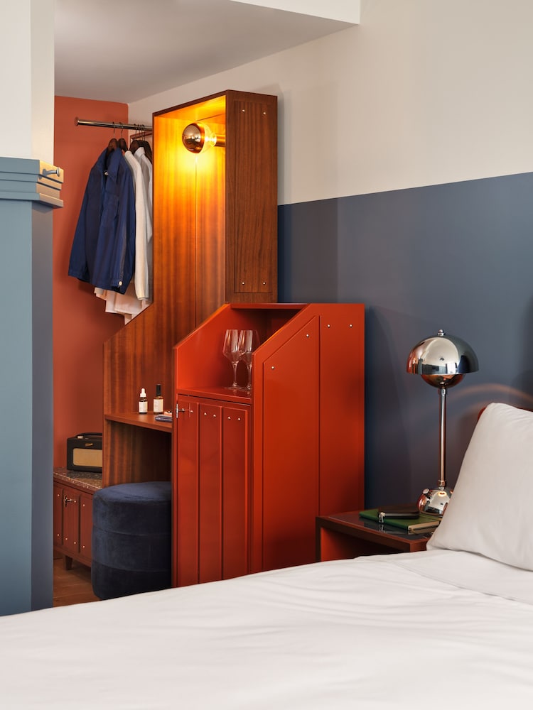 The Hoxton Lloyd Amsterdam 23/64