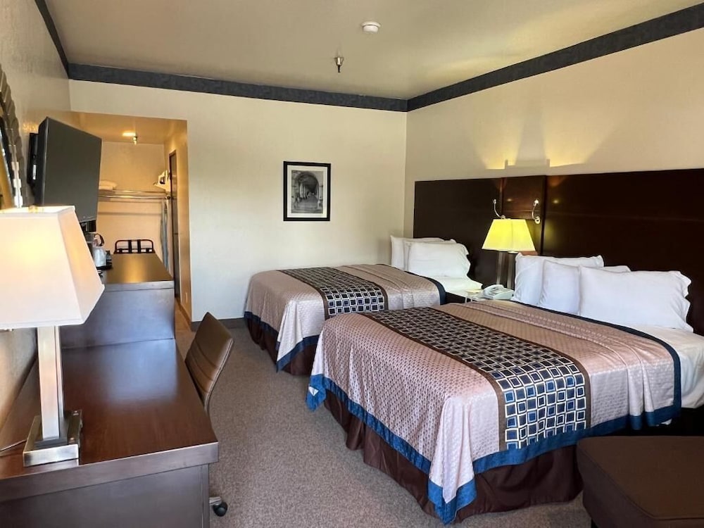 Oakridge Inn 27/53