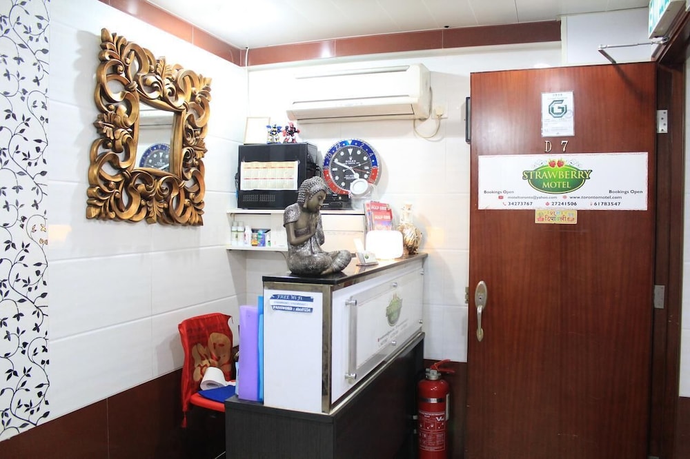 Pay-Less Guest House 5/50