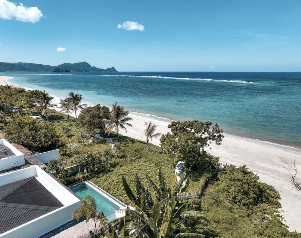 Amber Lombok Beach Resort 43/49