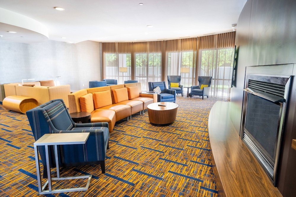 Courtyard by Marriott Kingston 31/50