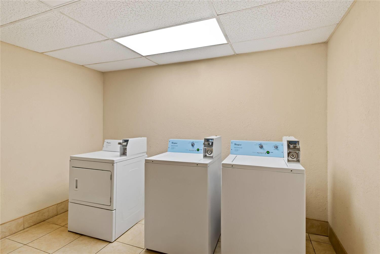 Days Inn by Wyndham Petersburg/South Fort Lee 13/14
