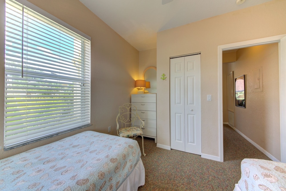 The Ringling Beach House 23/75