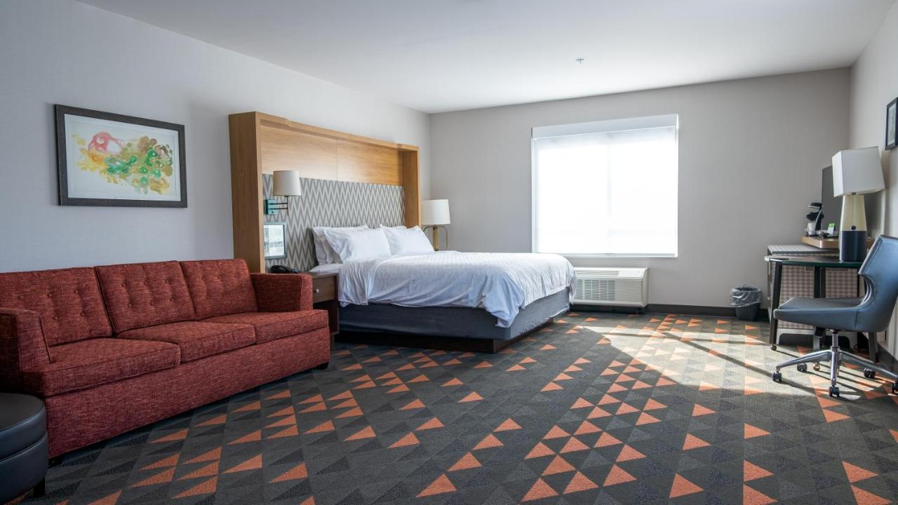 جناح لذوي الإعاقة، Holiday Inn And Suites Philadelphia W Drexel Hill 3/6