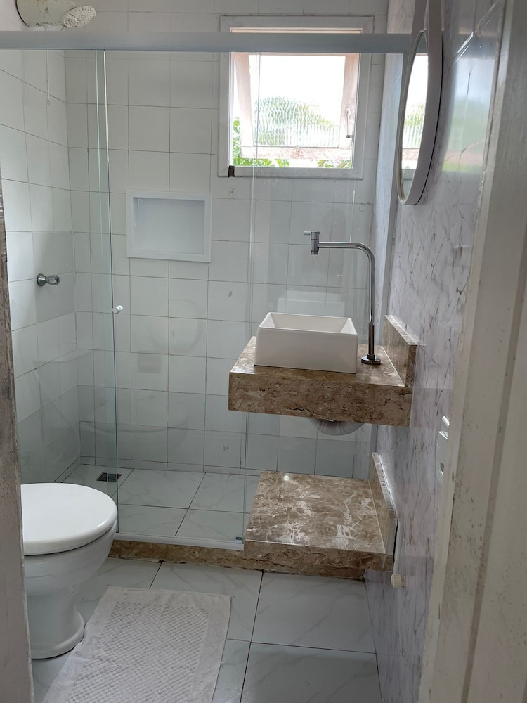Nascimento Suites 47/50