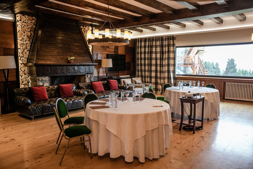 Llao Llao Hotel and Resort Golf SPA 57/83