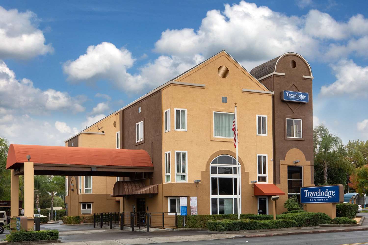 Hotel Vinea a Travelodge by Wyndham 1/11